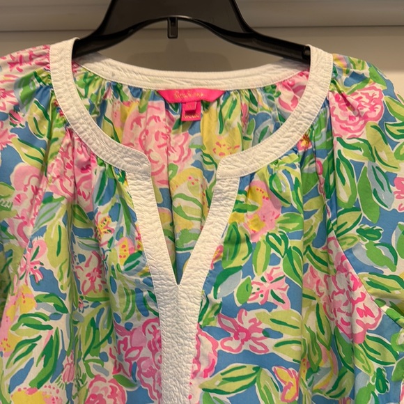 Lilly Pulitzer Green and Pink Graphic Long Sleeve Blouse - Picture 3 of 5